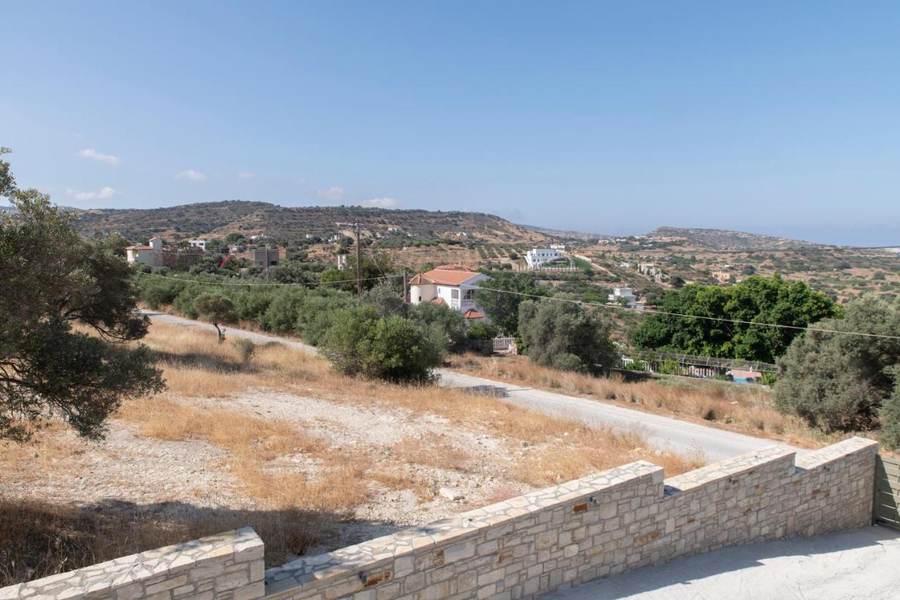 פיטסידיה Aeonios Luxury Villa מראה חיצוני תמונה